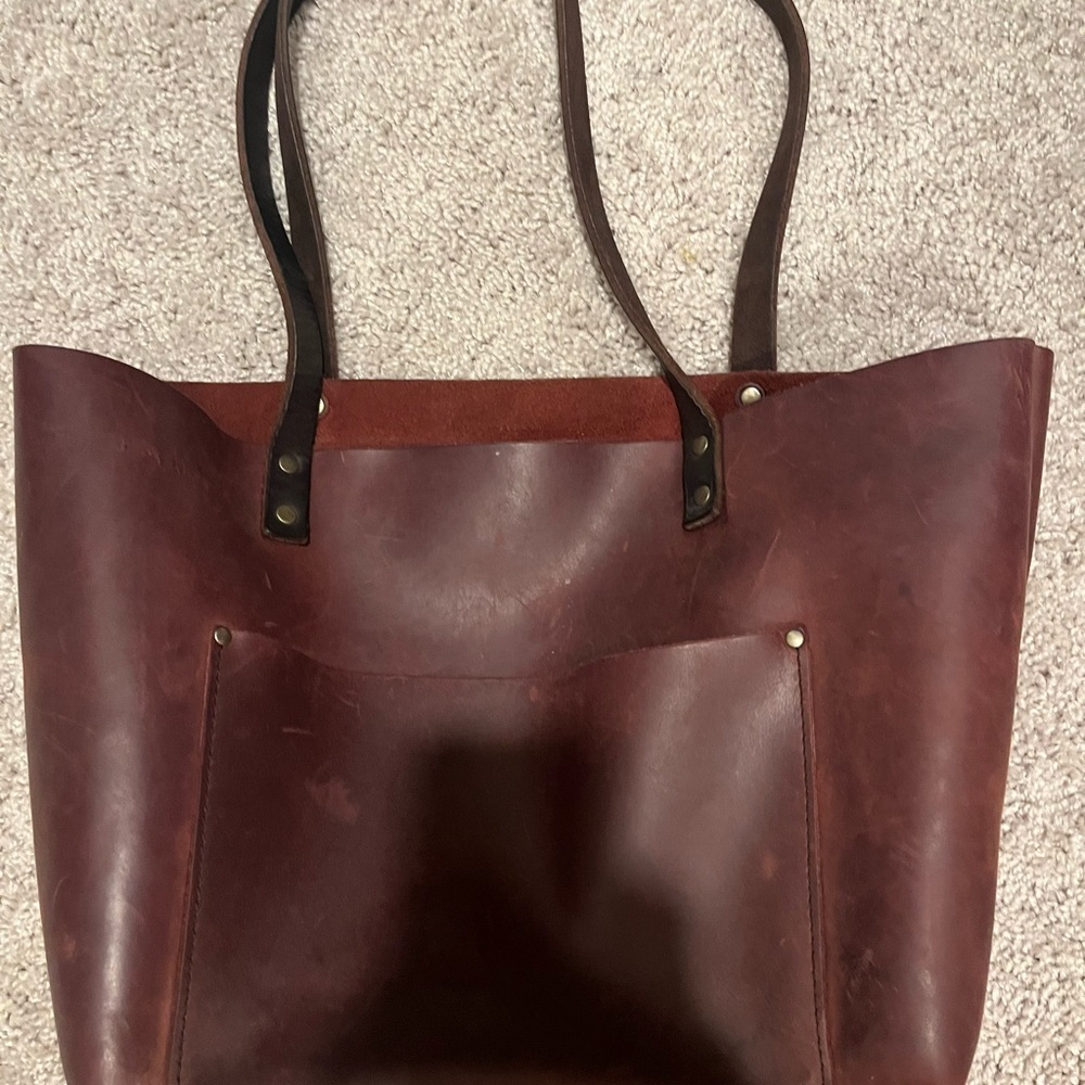 Portland Leather Tote Bag in Merlot